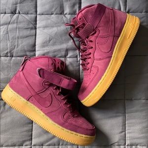 Nike Air Force 1’s- Bordeaux Color✨